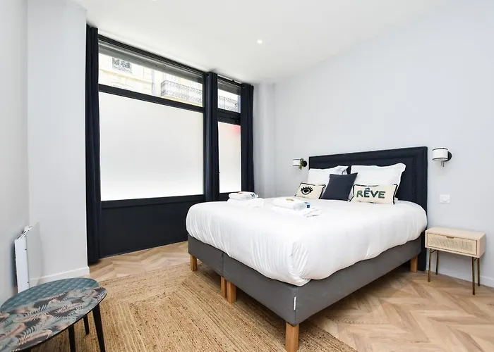 Chic - 2br-6p - Gare Du Nord Апартаменты *