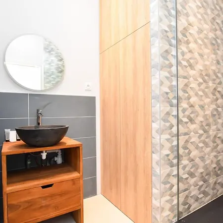 Chic - 2br-6p - Gare Du Nord Párizs